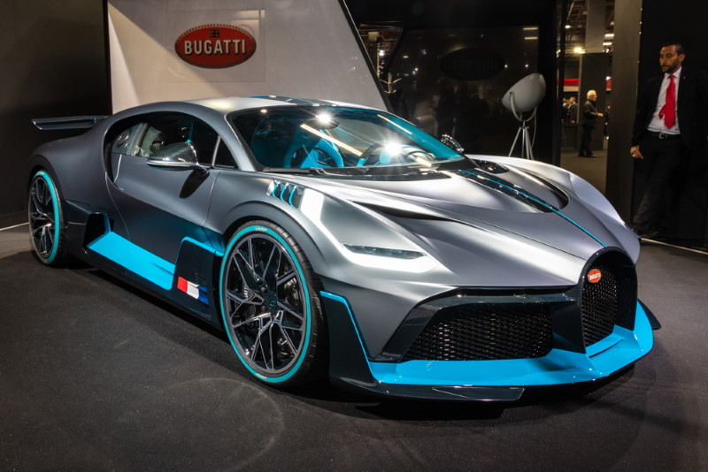 Bugatti-Divo-voorkant